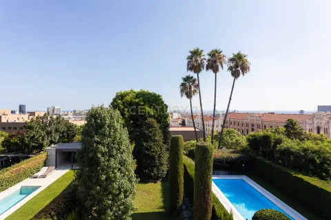House for sale in Barcelona, Spain 6 bedrooms, 695 sq.m. No. 167073 - photo 4