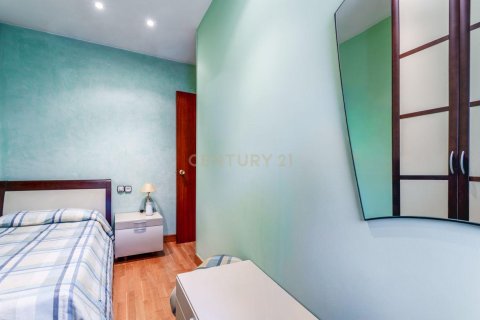 Liikekiinteistö myytävänä Martorell, Barcelona, Espanja, 4 makuuhuonetta, 259 m2 No. 167075 - kuva 25