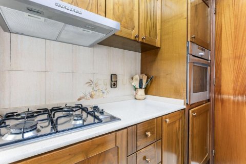 Liikekiinteistö myytävänä Martorell, Barcelona, Espanja, 4 makuuhuonetta, 259 m2 No. 167075 - kuva 13