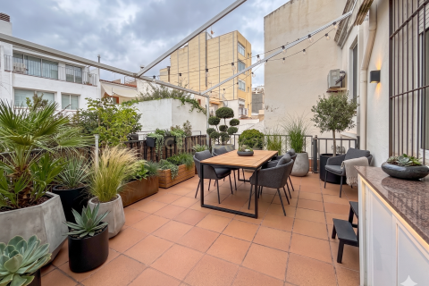 House à vendre à Premia De Mar, Barcelona, Espagne, 5 chambres, 310 m2 No. 167077 - photo 5