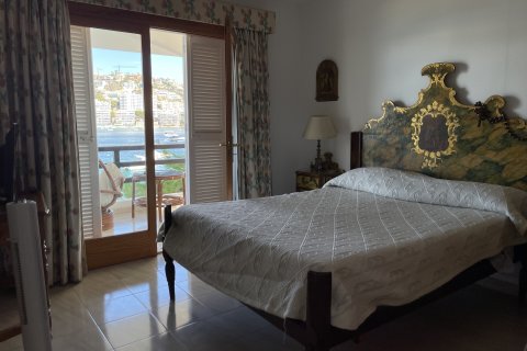 Apartment for rent in Santa Ponsa, Mallorca, Spain 4 bedrooms, 219 sq.m. No. 181958 - photo 10