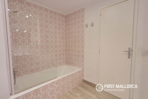 Apartament w Santa Ponsa, Mallorca, Hiszpania 3 sypialnie, 150 mkw. nr 181956 – zdjęcie 12