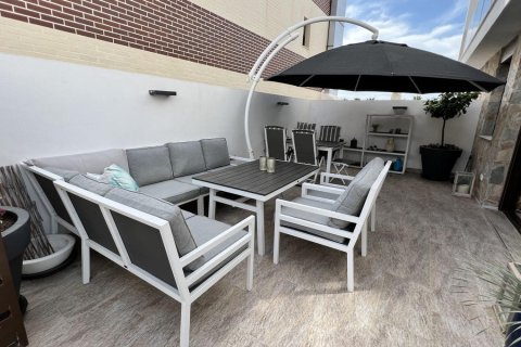 Kamienica w Cabo Roig, Alicante, Hiszpania 3 sypialnie, 85 mkw. nr 156261 – zdjęcie 5