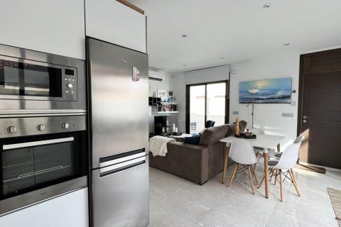 Kamienica w Cabo Roig, Alicante, Hiszpania 3 sypialnie, 85 mkw. nr 156261 – zdjęcie 13