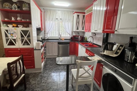Продажа дома в Олеса-де-Бонесвальс, Барселона, Испания 3 спальни, 350м2 №195065 - фото 13