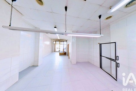 Propiedad comercial en venta en Banyeres de Mariola, Alicante, España 3 dormitorios, 62 m2 No. 195062 - foto 23