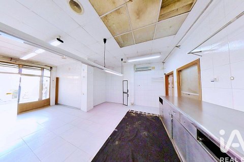 Propiedad comercial en venta en Banyeres de Mariola, Alicante, España 3 dormitorios, 62 m2 No. 195062 - foto 2