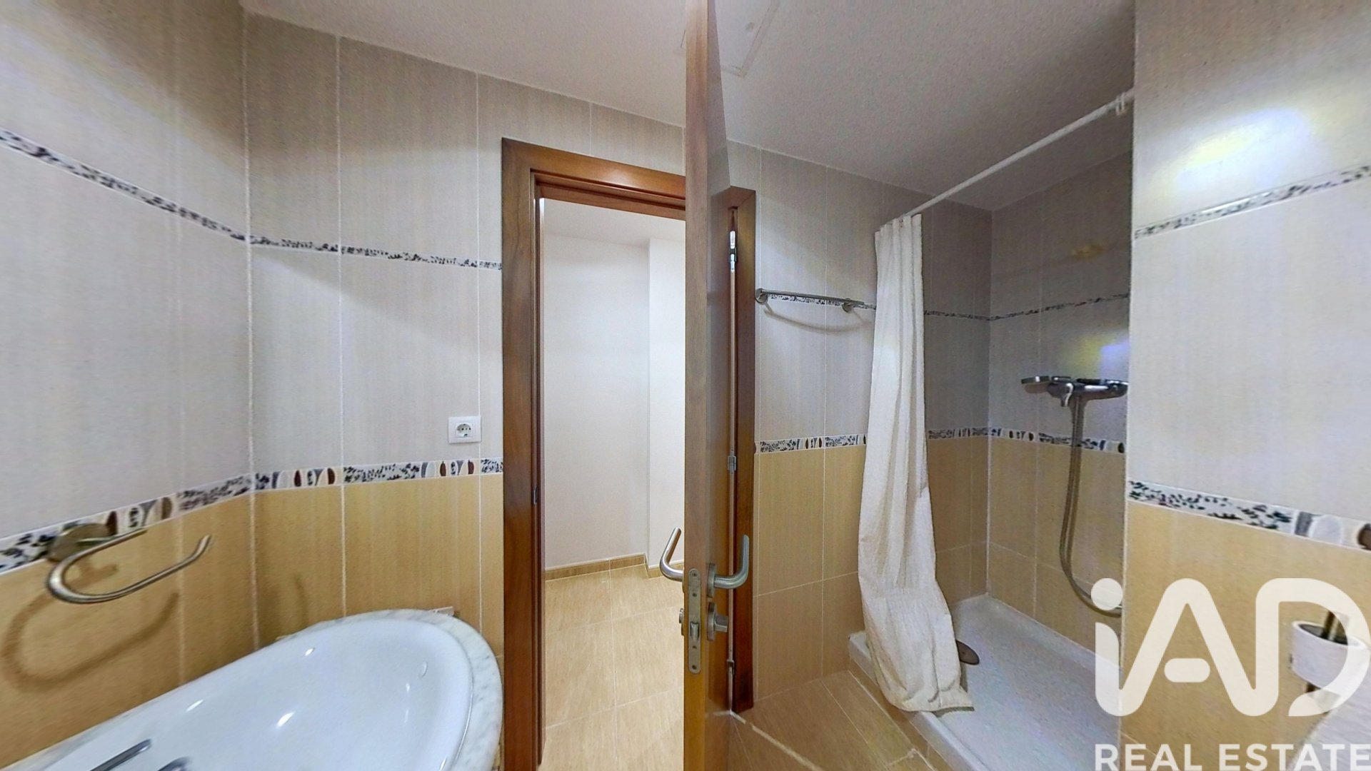 Apartment in Roda de Berà, Tarragona, Spain 2 bedrooms, 87 sq.m. No. 185561
