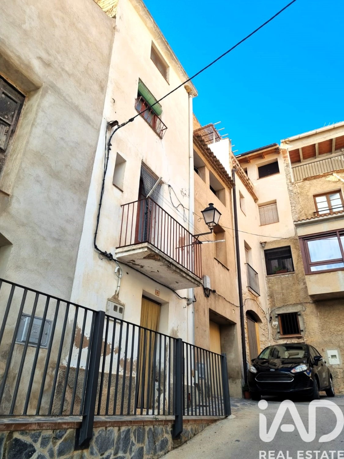 House in El Pinell de Brai, Tarragona, Spain 2 bedrooms, 156 sq.m. No. 185560