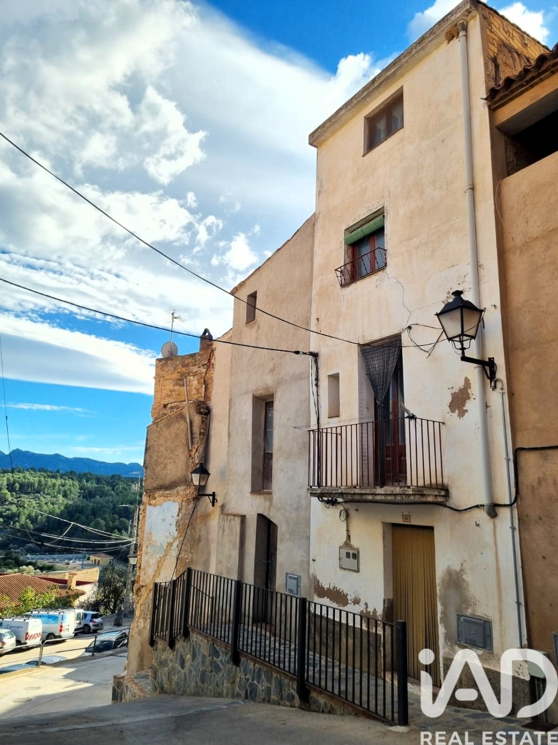 House in El Pinell de Brai, Tarragona, Spain 2 bedrooms, 156 sq.m. No. 185560