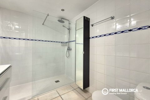 Huoneisto vuokrattavana Cala Vinyes, Mallorca, Espanja, 3 makuuhuonetta, 159 m2 No. 167795 - kuva 18