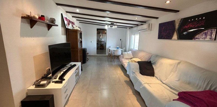Casa a Orihuela, Alicante, Spagna 6 camere da letto, 190 mq. N° 113173