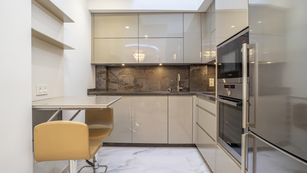 Kamienica w Estepona, Malaga, Hiszpania 3 sypialnie, 180 mkw. nr 113427