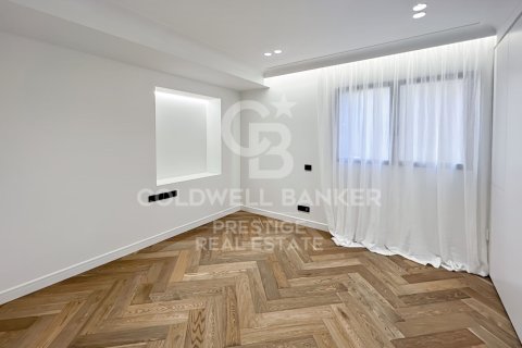 Apartamento en venta en Barcelona, España 4 dormitorios, 350 m2 No. 160225 - foto 22