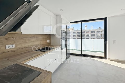 Продажа дома в Эмпуриабрава, Герона, Испания 3 спальни, 172м2 №160227 - фото 5