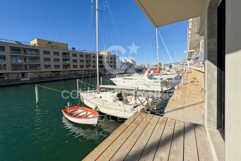 House zum Verkauf in Empuriabrava, Girona, Spanien 3 Schlafzimmer, 172 m2 Nr. 160227 - Foto 17