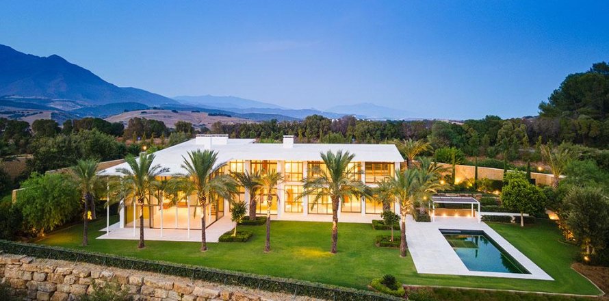 Villa in Casares, Malaga, Spanien 6 Schlafzimmer, 795 m2 Nr. 149342