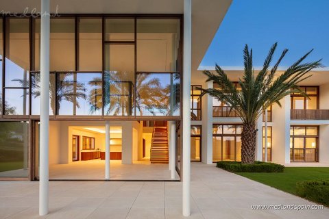 Villa zum Verkauf in Casares, Malaga, Spanien 6 Schlafzimmer, 795 m2 Nr. 149342 - Foto 3