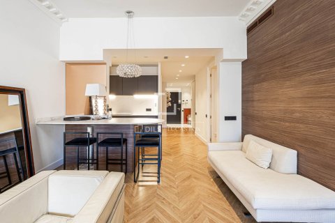 Apartament w Barcelona, Hiszpania 3 sypialnie, 117 mkw. nr 150857 – zdjęcie 8