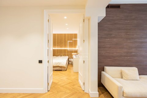 Apartament w Barcelona, Hiszpania 3 sypialnie, 117 mkw. nr 150857 – zdjęcie 12