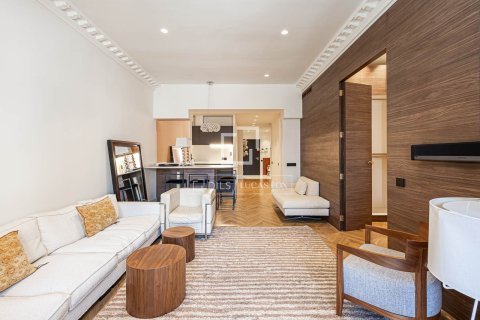 Apartament w Barcelona, Hiszpania 3 sypialnie, 117 mkw. nr 150857 – zdjęcie 7