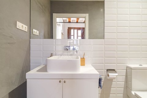 Apartment for sale in Barcelona, Spain 2 bedrooms, 84 sq.m. No. 150855 - photo 15