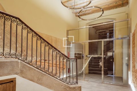 Apartment for sale in Barcelona, Spain 2 bedrooms, 84 sq.m. No. 150855 - photo 27