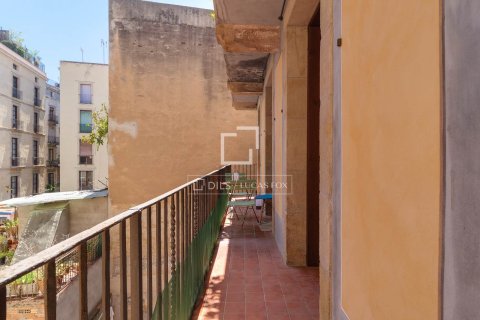 Apartment for sale in Barcelona, Spain 2 bedrooms, 84 sq.m. No. 150855 - photo 10