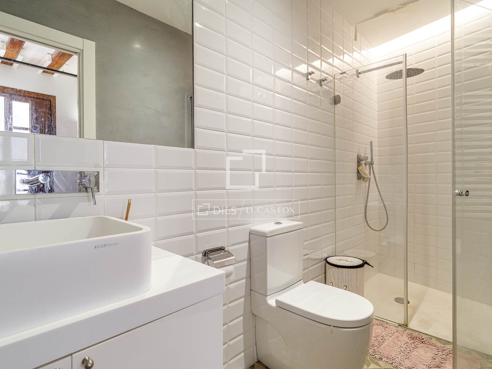 Квартира в Барселона, Испания 2 спальни, 84м2 №150855