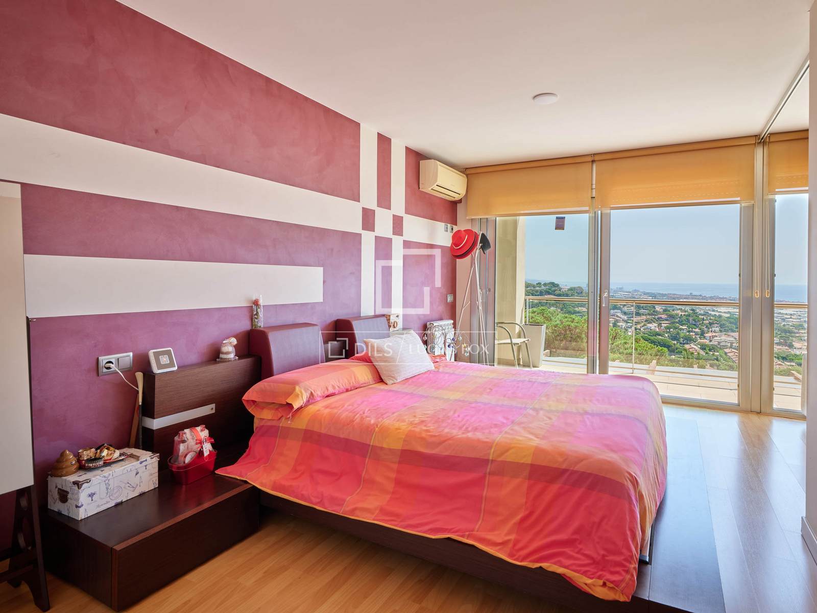 Villa Premia De Dalt, Barcelona, Spānijā 4 istabas, 460 m2 Nr. 150854