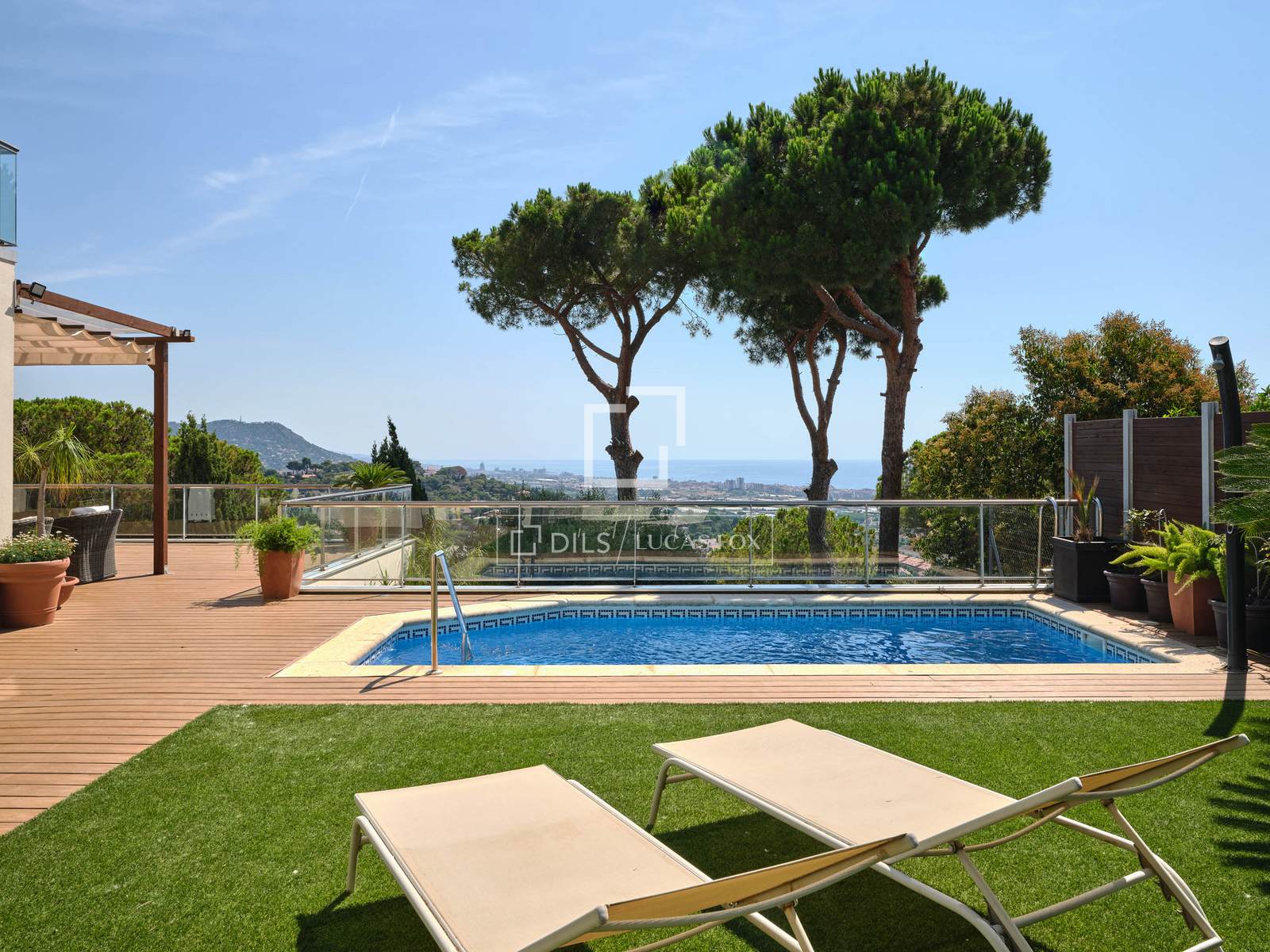 Villa Premia De Dalt, Barcelona, Spānijā 4 istabas, 460 m2 Nr. 150854
