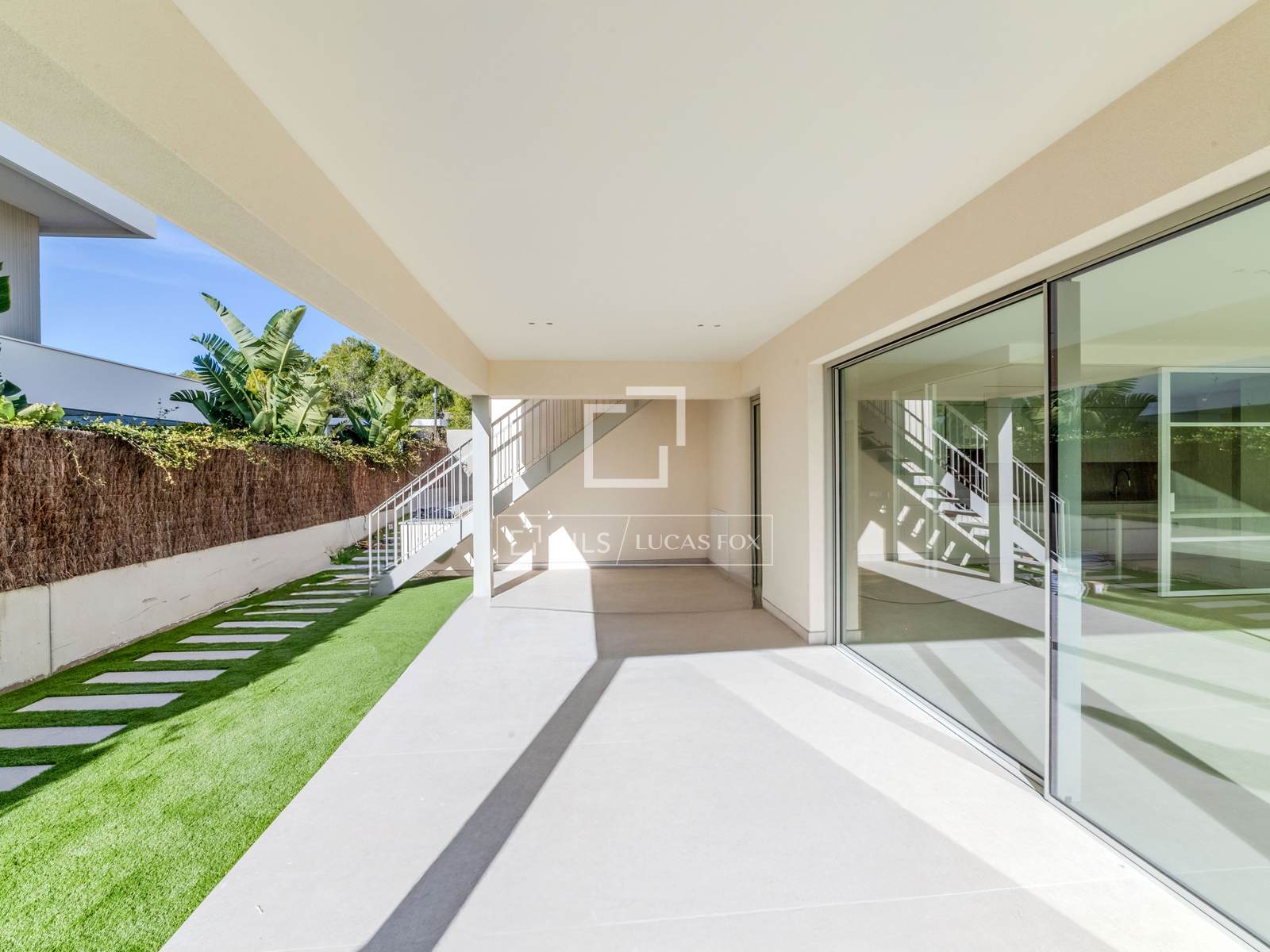 Villa i Sitges, Barcelona, Spanien 4 sovrum, 561 kvm. Nr. 150859