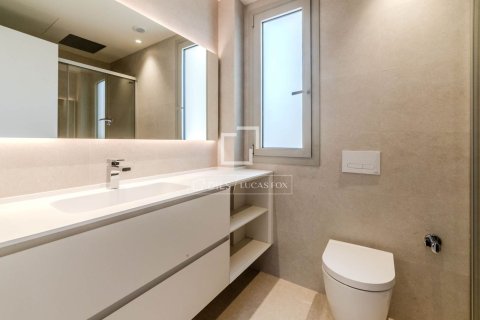 Villa till salu i Sitges, Barcelona, Spanien 4 sovrum, 561 kvm. Nr. 150859 - foto 15