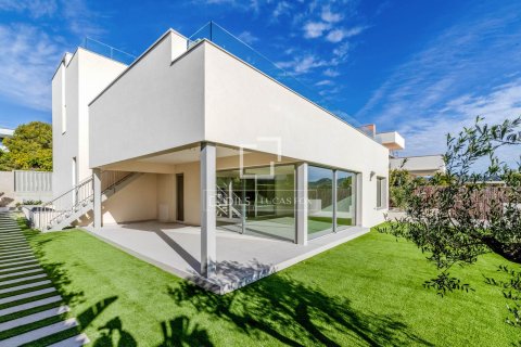 Villa till salu i Sitges, Barcelona, Spanien 4 sovrum, 561 kvm. Nr. 150859 - foto 7