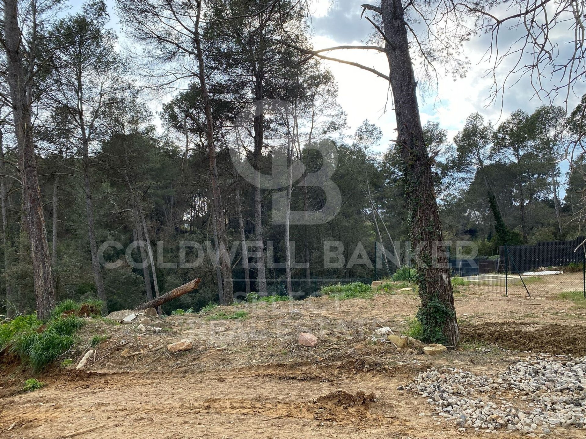 Tontti Cerdanyola Del Valles, Barcelona, Espanja 1314 m2 No. 179111