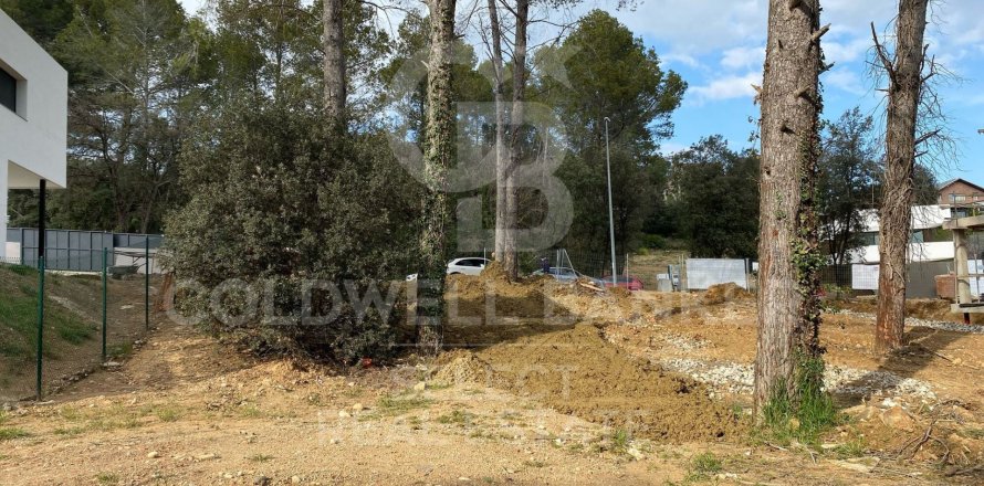 Terreno a Cerdanyola Del Valles, Barcelona, Spagna 1314 mq. N° 179111