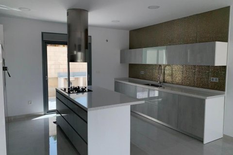 Продажа виллы Пиносо, Аликанте, Испания 4 спальни, 165м2 №114019 - фото 8