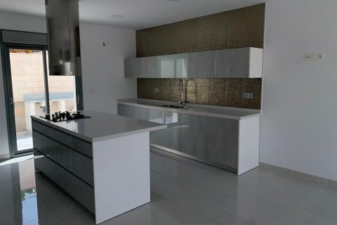 Продажа виллы Пиносо, Аликанте, Испания 4 спальни, 165м2 №114019 - фото 14
