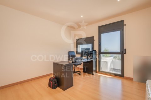 House à vendre à Matadepera, Barcelona, Espagne, 5 chambres, 281 m2 No. 179104 - photo 9