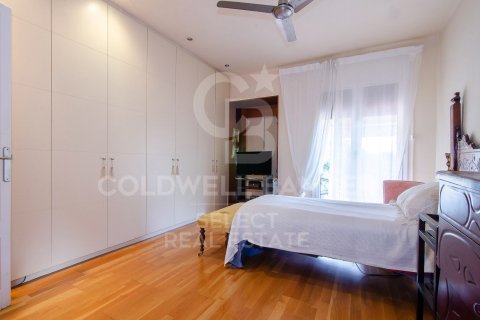 House à vendre à Cerdanyola Del Valles, Barcelona, Espagne, 6 chambres, 355 m2 No. 179108 - photo 20