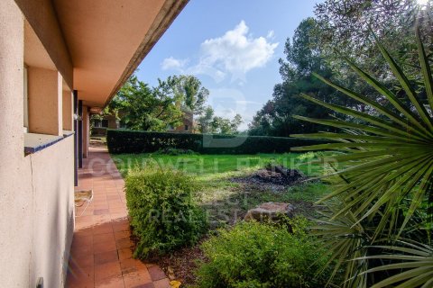 Tontti myytävänä Cerdanyola Del Valles, Barcelona, Espanja , 2000 m2 No. 179109 - kuva 11