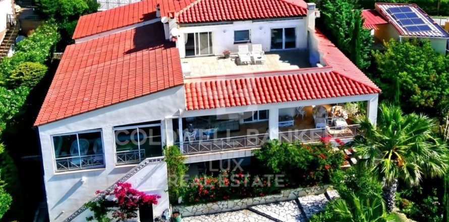 Villa à Palau-saverdera, Girona, Espagne 3 chambres, 476 m2 No. 178589