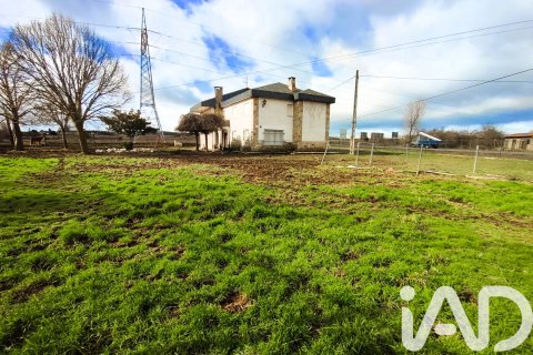 Hus till salu i Astorga, Leon, Spanien 6 sovrum, 359 kvm. Nr. 173115 - foto 3