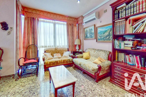Продажа квартиры в Сагунто, Валенсия, Испания 3 спальни, 99.73м2 №173120 - фото 26