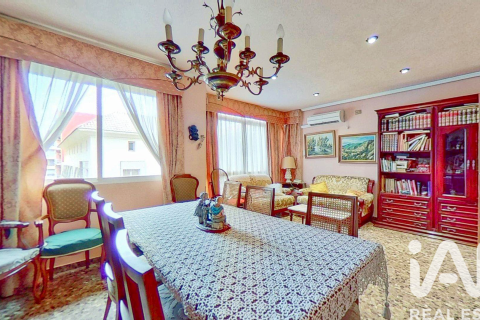 Продажа квартиры в Сагунто, Валенсия, Испания 3 спальни, 99.73м2 №173120 - фото 28