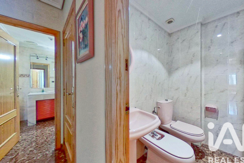 Продажа квартиры в Сагунто, Валенсия, Испания 3 спальни, 99.73м2 №173120 - фото 22
