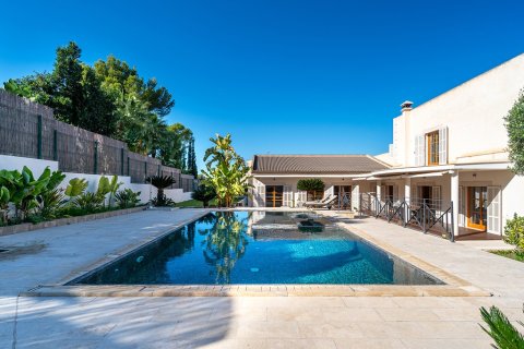 Villa in Santa Ponsa, Mallorca, Spain 5 bedrooms, 461 sq.m. No. 148231