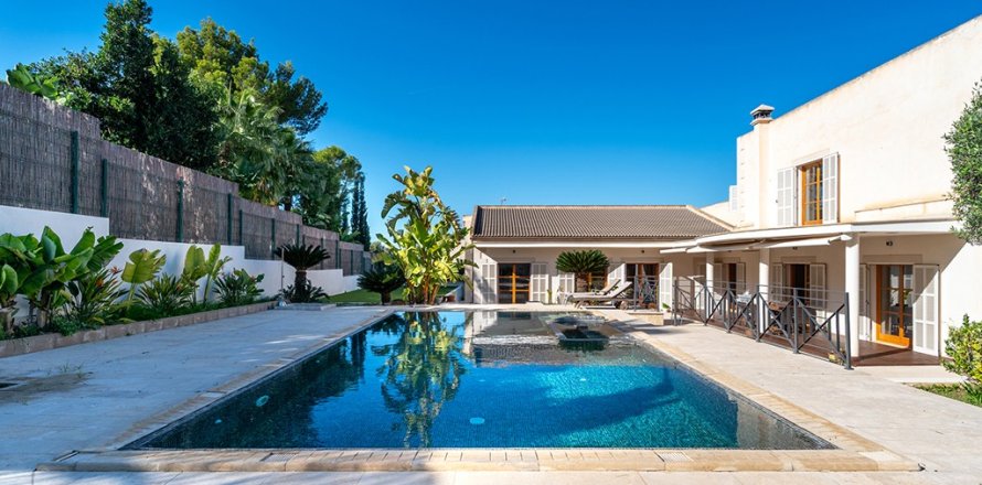 Villa en Santa Ponsa, Mallorca, España 5 dormitorios, 461 m2 No. 148231