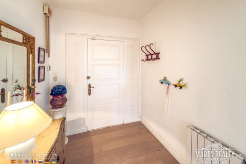 Huvila myytävänä Lloret de Mar, Girona, Espanja, 5 makuuhuonetta, 332 m2 No. 177594 - kuva 8