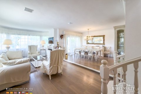 Huvila myytävänä Lloret de Mar, Girona, Espanja, 5 makuuhuonetta, 332 m2 No. 177594 - kuva 19